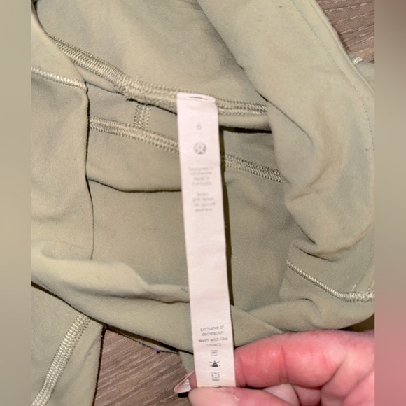 Lululemon Nulu Fold Yoga High-Rise Crop 23" RoseMary Green size 6 - Picture 12 of 14